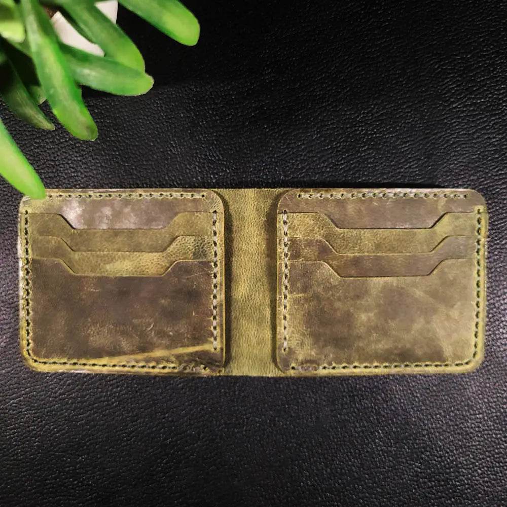 Article No 102 Bifold Classic Wallet - Ridge N Threads Pakistan