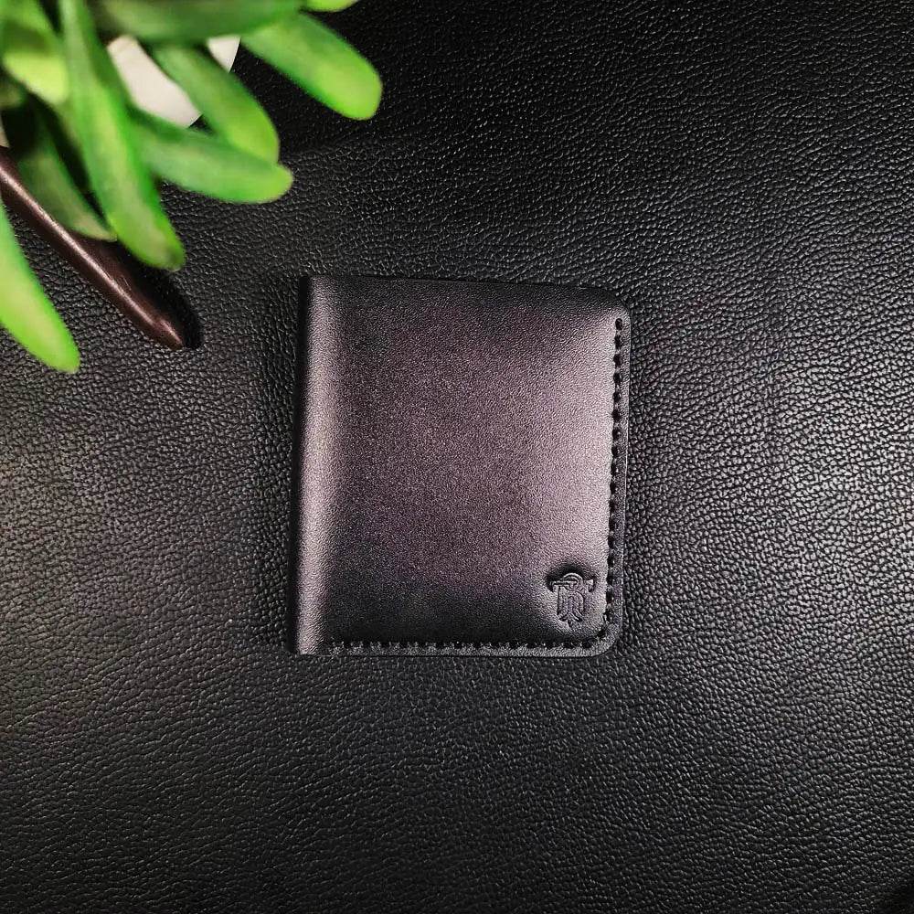 Article No 801 Vertical Smart Bifold Wallets - Ridge N Threads Pakistan