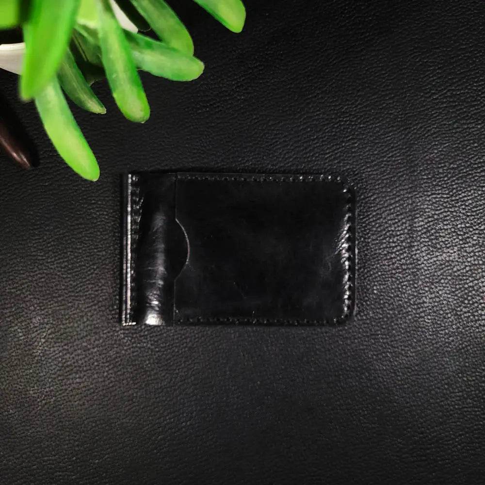 Article No 601 Money Clip Leather Wallet - Ridge N Threads Pakistan