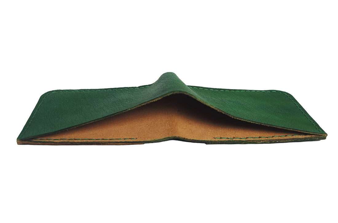 Clearance Sale Article No 402 Bifold Dollar Size (Vegtan) Wallet - Ridge N Threads Pakistan